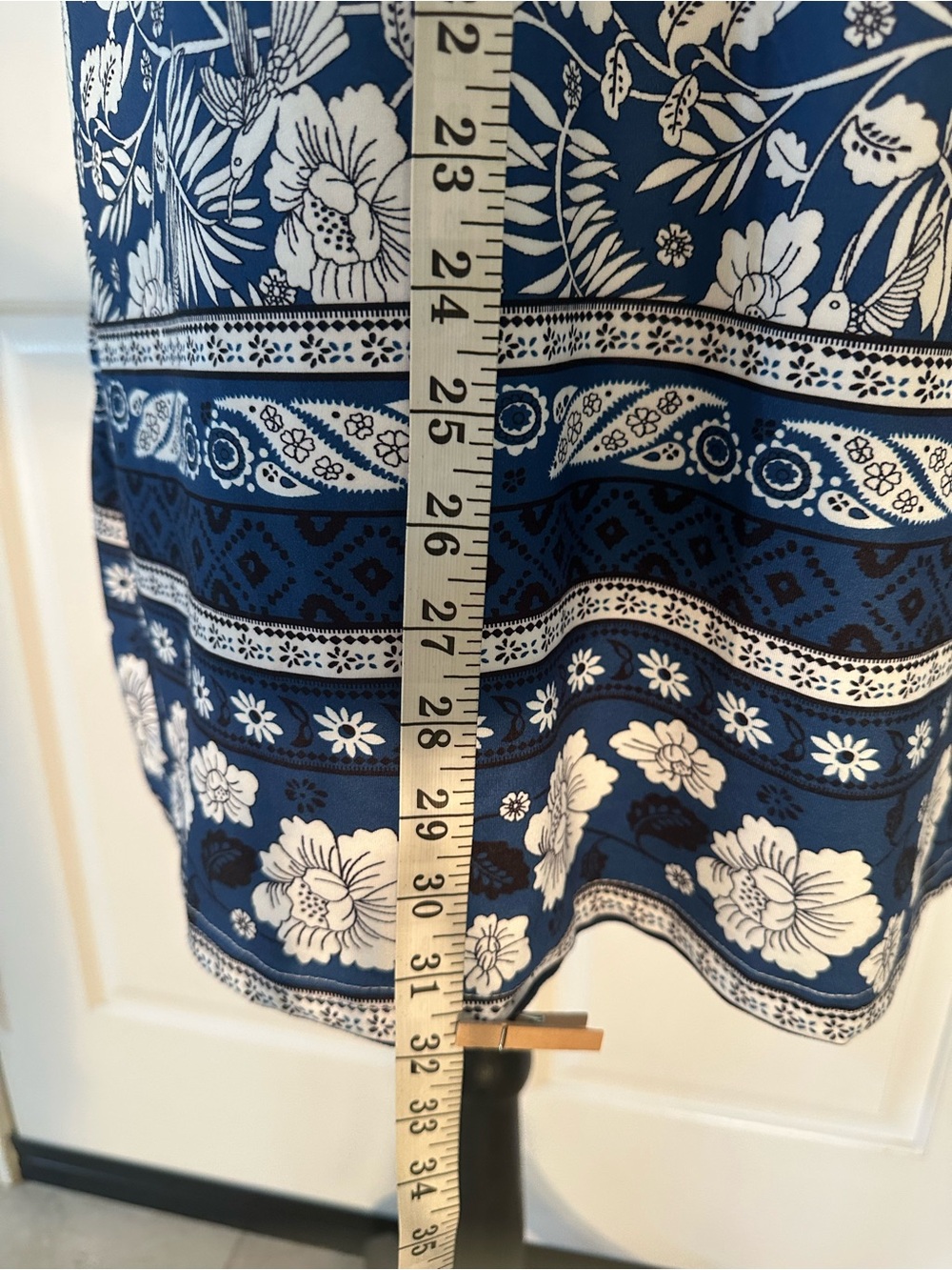 Navy Blue & White Floral Sleeveless Dress. Size XL - Picture 6 of 7